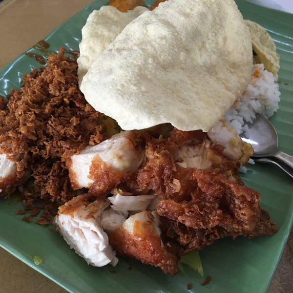 Restoran Kok Siong (海鲜大炒) - Puchong Batu Dua Belas, Selangor