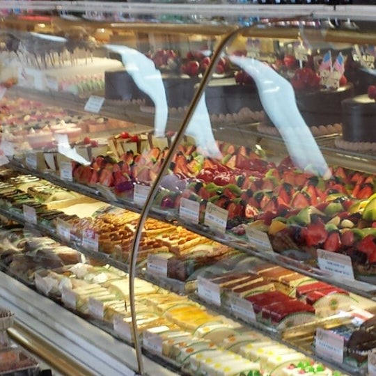 Paradise Pastry Grandview 6 tips from 378 visitors