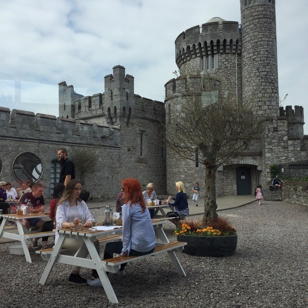 Where's Good? Holiday and vacation recommendations for Cork, Ireland. What's good to see, when's good to go and how's best to get there.