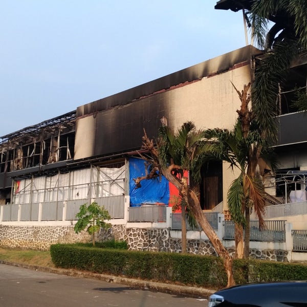 BJ Home Supermarket Bangunan - Tangerang Selatan, Banten