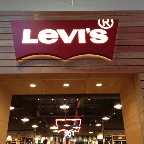 Levi&#39;s Outlet Store - 1 tip