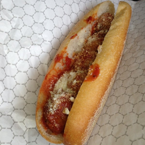 Rocco's Italian Sausage - Food Truck in South Philadelphia