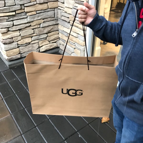 ugg australia outlet 3520 livermore outlets dr livermore ca 94551 ugg australia outlet 3520 livermore outlets dr livermore ca 94551