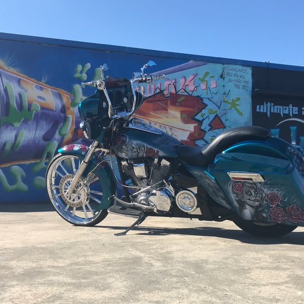 Ultimate Audio Automotive Shop in Orlando