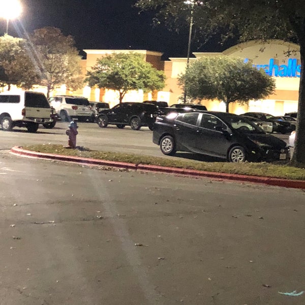 La Frontera Shopping Center La Frontera Village Round Rock, TX