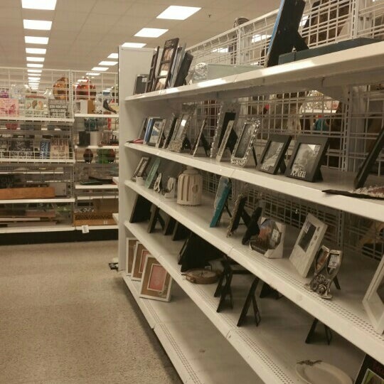 Ross Dress for Less 1082 S Mount Vernon Ave.