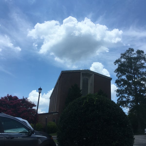 Photos At Vestavia Hills United Methodist Church 1 Tip From 161 Visitors