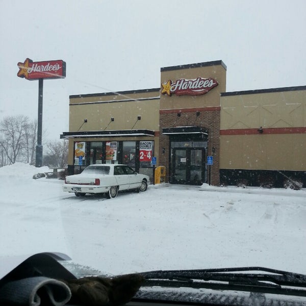 Hardee's - Fast Food Restaurant