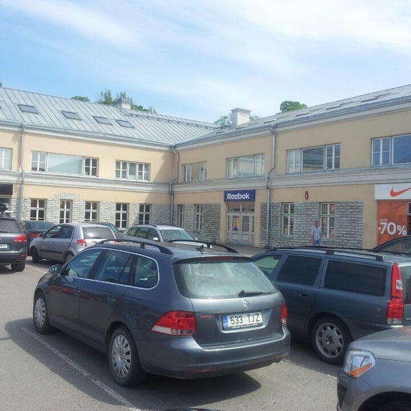 adidas outlet tallinn tammsaare tee 60 adidas outlet tallinn tammsaare tee 60