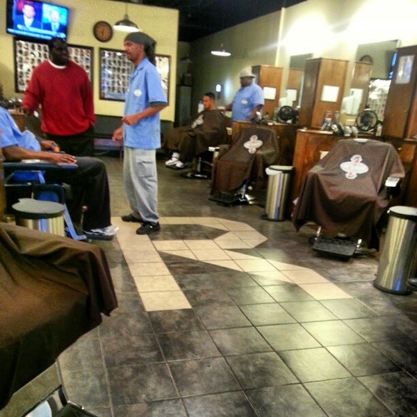 Rick's Barber Shop & Salon Salon / in Shawnee