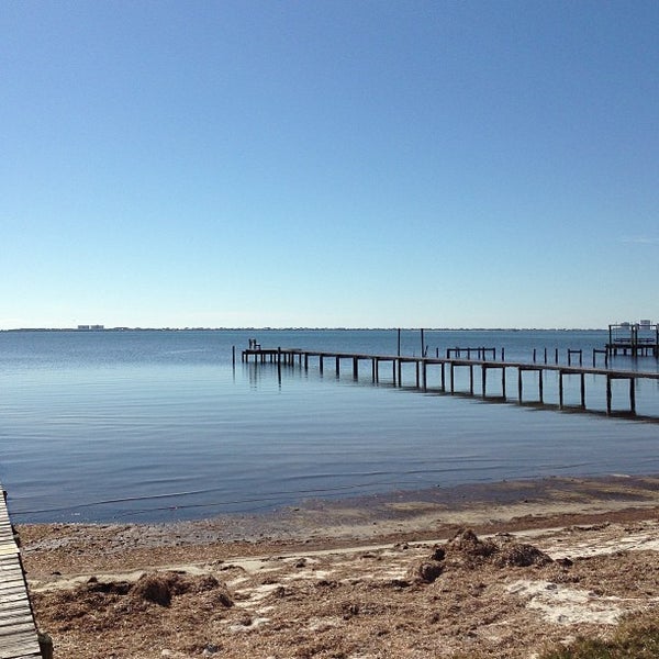 oriole beach public boat ramp - gulf breeze - 0 tips