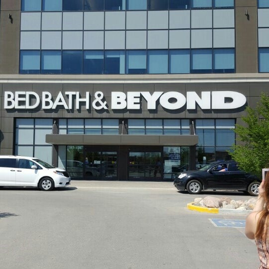 Bed, Bath & Beyond Furniture / Home Store in Winnipeg