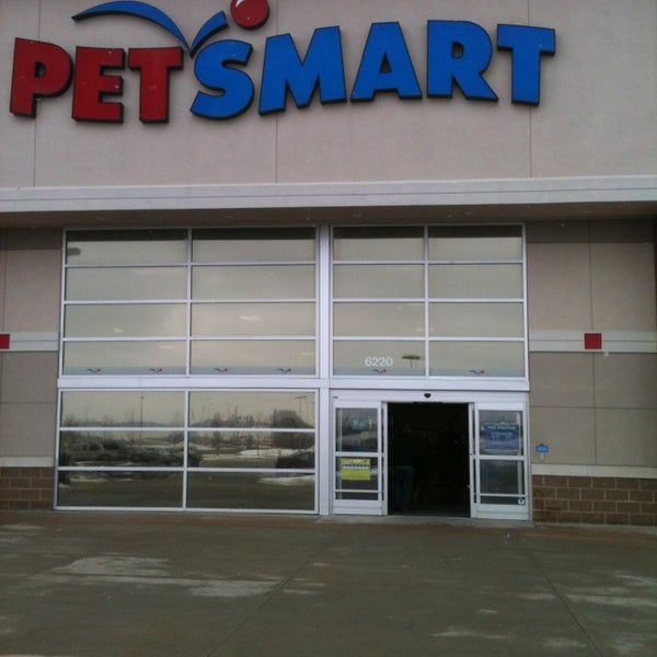 PetSmart North Central Omaha Omaha, NE