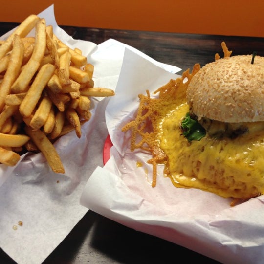 The Squeeze Inn - Southeastern Sacramento - 30 tips from 1407 visitors