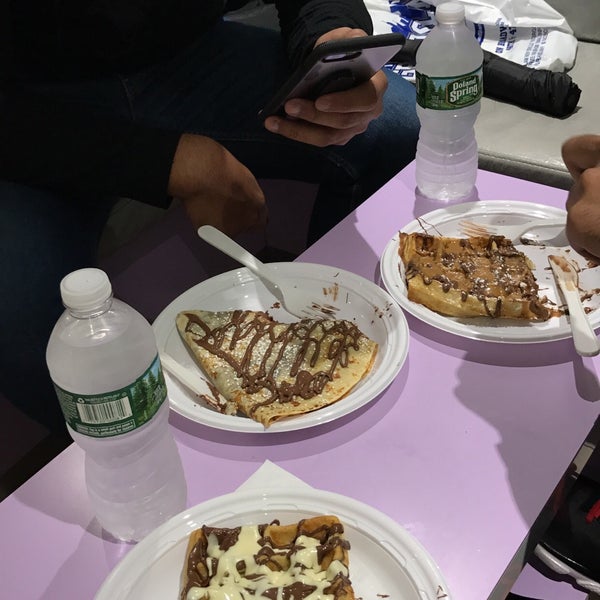 Uptown Swirl Ice Cream Shop in New York