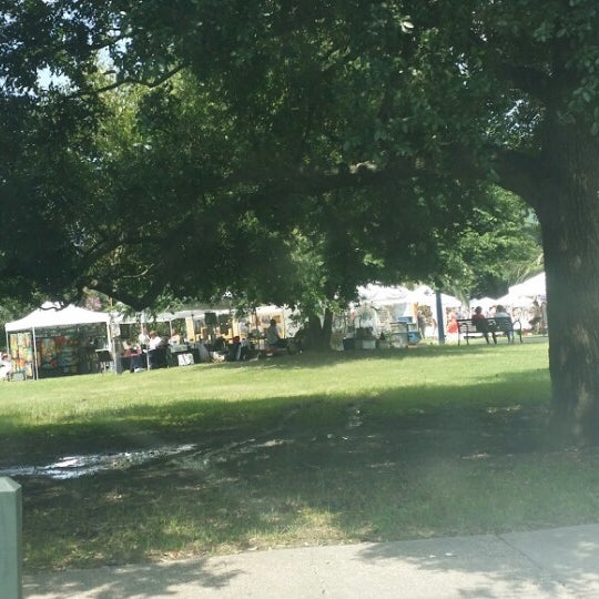 New Orleans Art Market (Palmer Park) Uptown Carrollton 4 tips