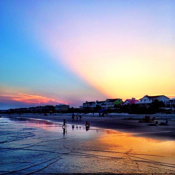 Where's Good? Holiday and vacation recommendations for Isle of Palms, United States. What's good to see, when's good to go and how's best to get there.