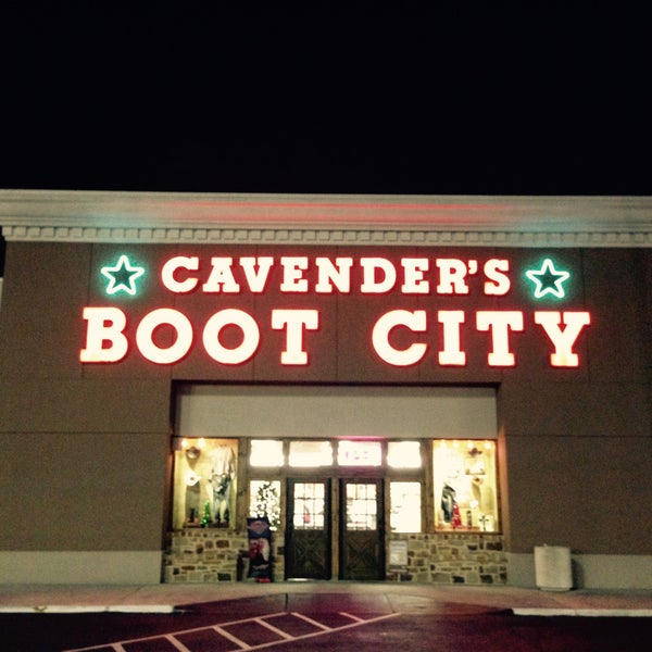 Cavenders Boot City South Main 13 tips