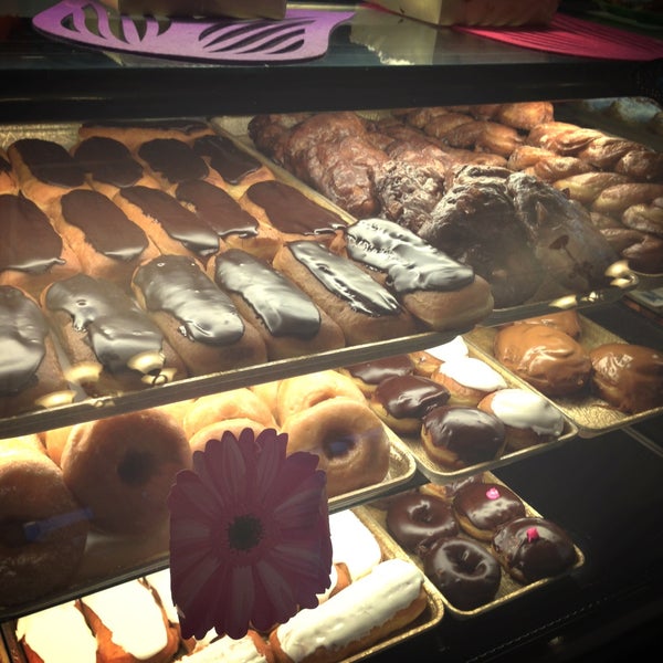 McArthurs Bakery Four Seasons 13700 Olive Blvd