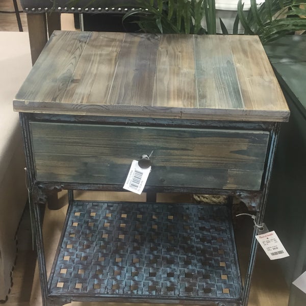HomeGoods Furniture / Home Store