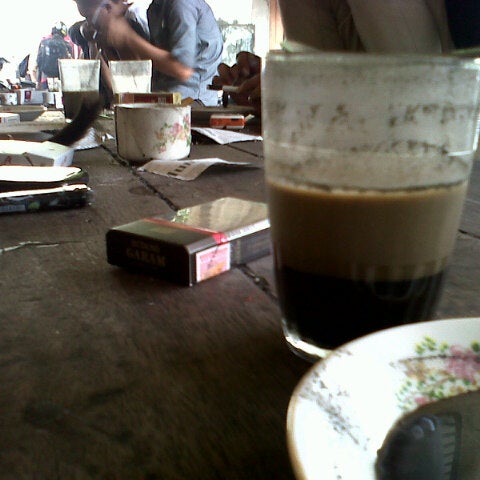  Warung Kopi Waris Bolorejo Kauman