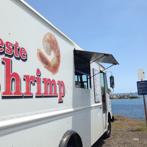 Geste's Shrimp Truck 26 tips from 872 visitors