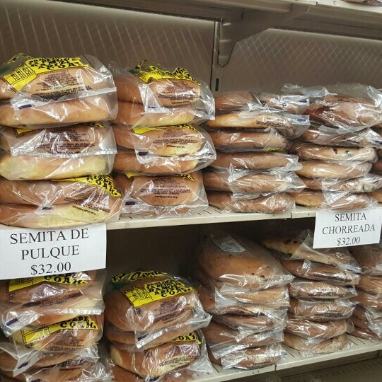 Panaderia La Reina 3 tips from 262 visitors