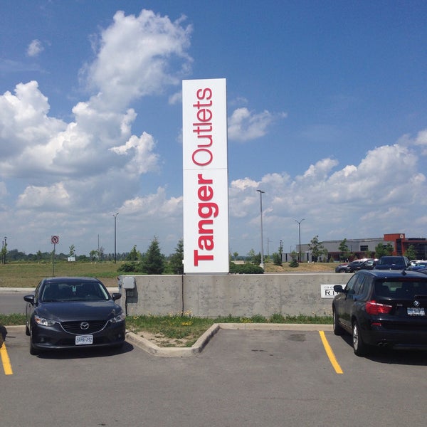 Tanger Outlet Ottawa StittsvilleBasswood Ottawa, ON