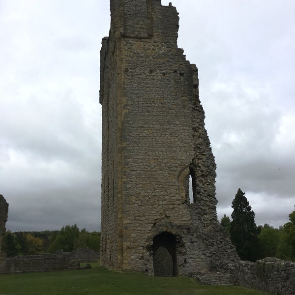 helmsley castle 14 castlegate helmsley castle 14 castlegate