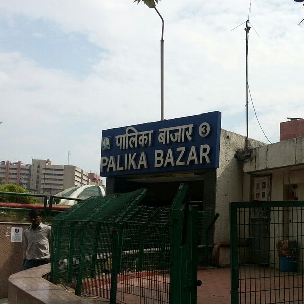 Palika Bazaar (Palika Market) - N.D. Charge 1 - Connaught Place