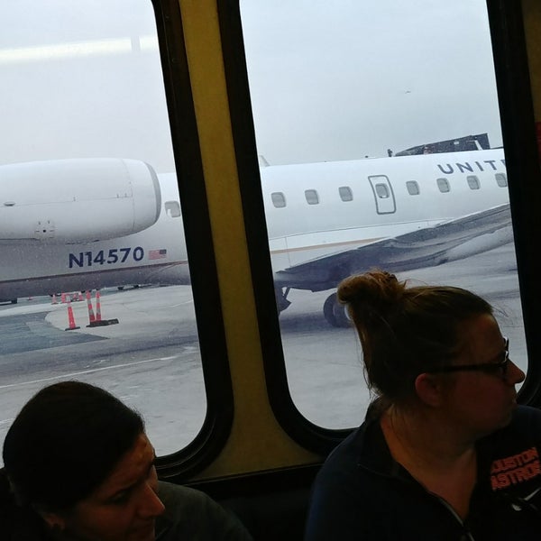 United Transfer Shuttle Bus Newark Airport and Port Newark Terminal C1