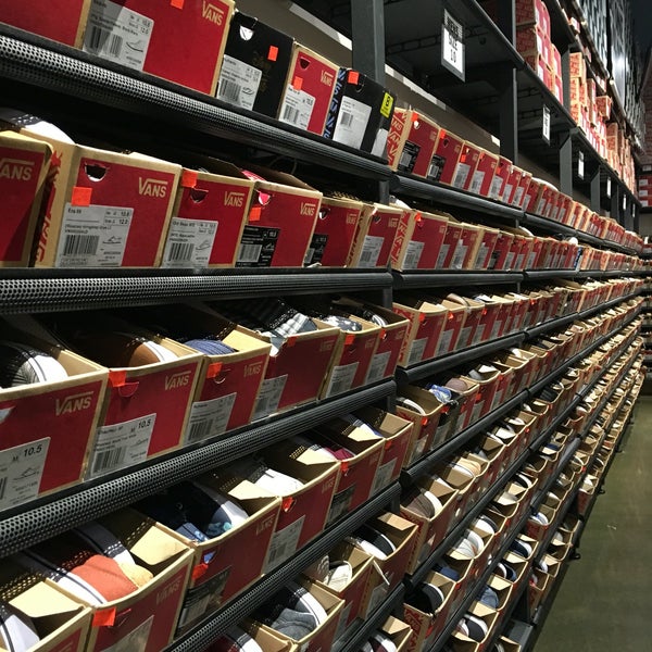 vans warehouse vans warehouse
