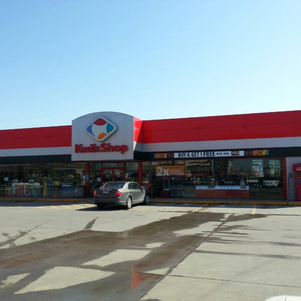 Kwik Shop 4841 W 6th St