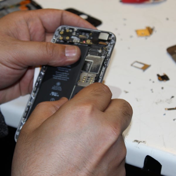 iPhone Repair Leeds Mobile Phone Shop in Horsforth