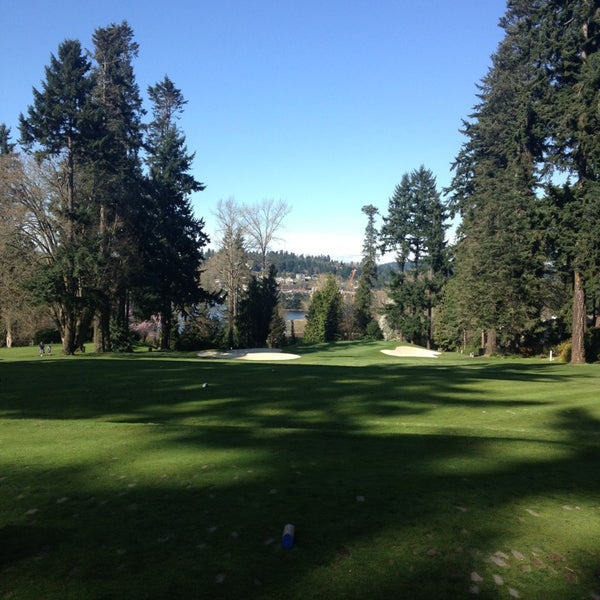 Photos at Inglewood Golf Club - Arrowhead - Kenmore, WA