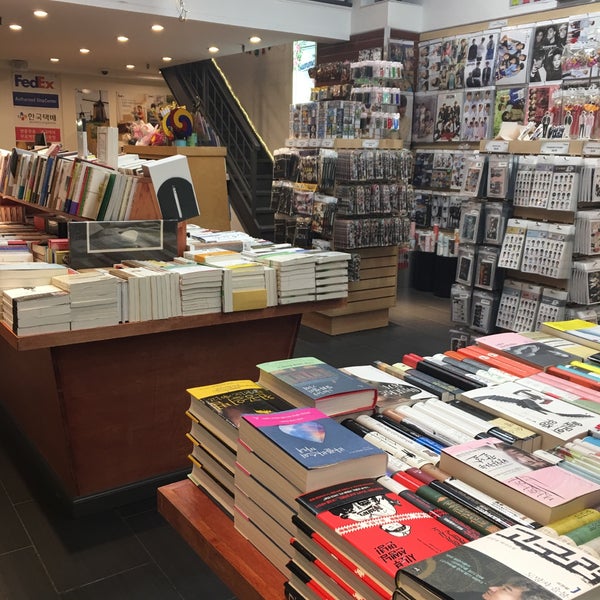 Koryo Books Koreatown 11 tips de 445 visitantes