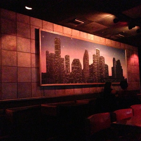 Caps Piano Bar Great Uptown 7 tips from 88 visitors