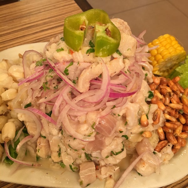 La Conga Restaurante peruano en Balvanera