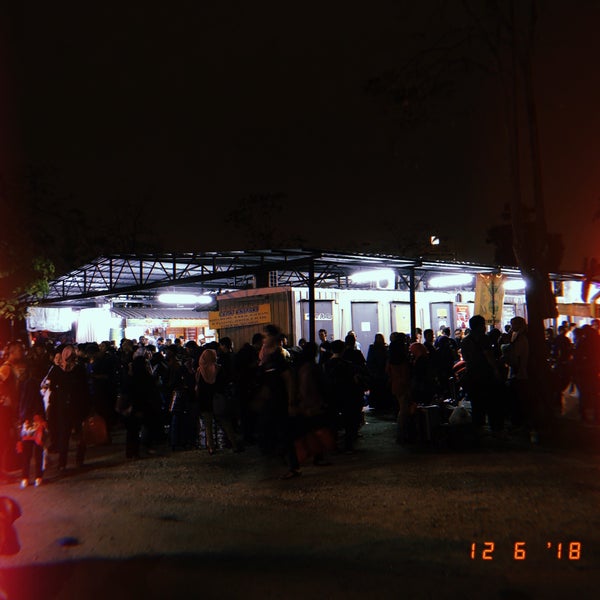 Perhentian Bas Sementara Seksyen 13 - Bus Station