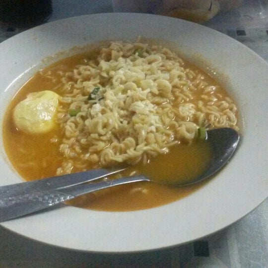Kedai Maggie Dapur Kayu Malay Restaurant