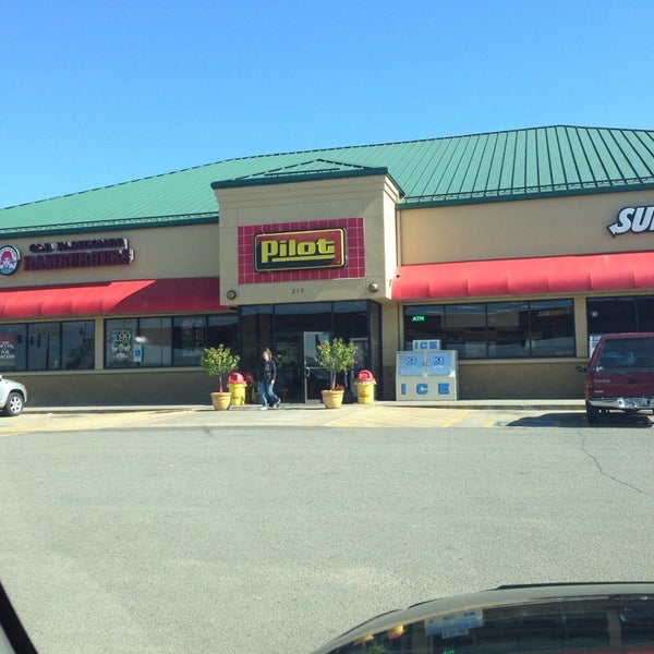 Pilot Travel Center Gas Station in Russellville