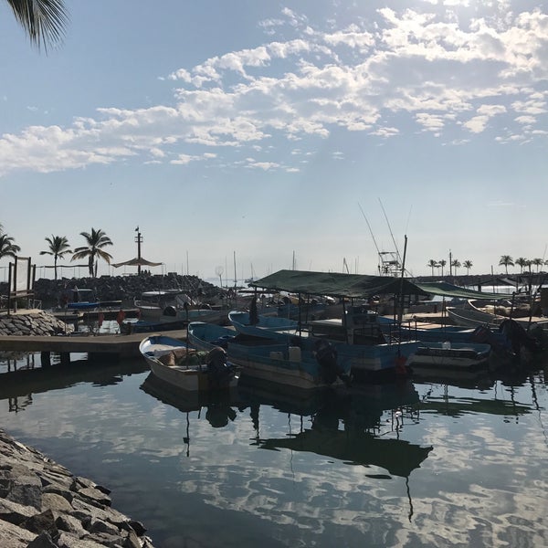 La Cruz de Huanacaxtle Beach