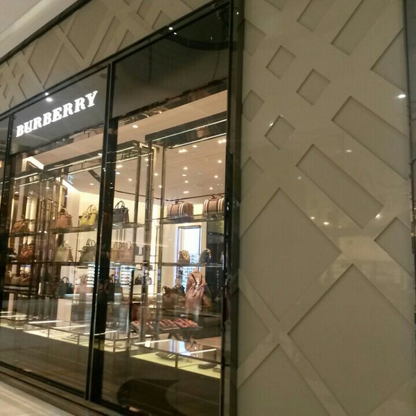 burberry seattle outlet