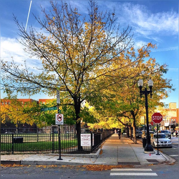 Franklin Fine Arts Center Old Town 225 W Evergreen Ave