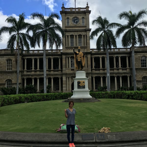 Hawaii 50 State Police HQ Police Station in Honolulu