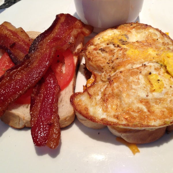 Classic Cup Café American Restaurant in Kansas City