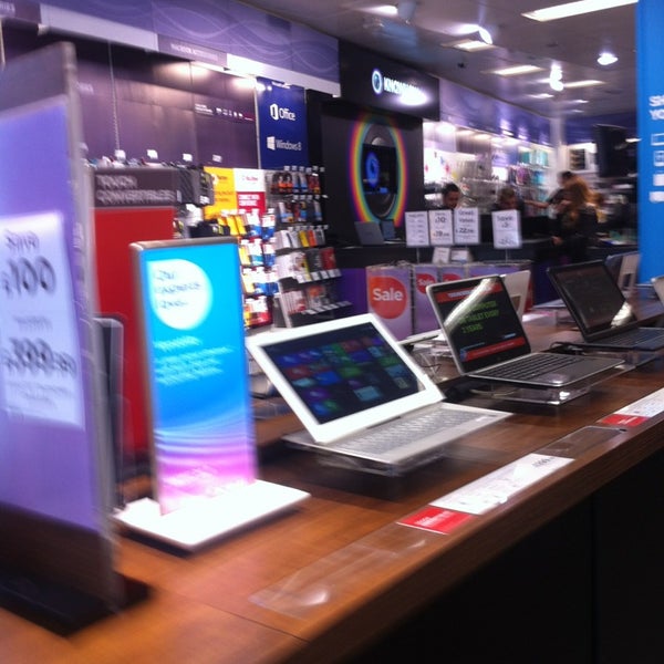 Currys PC World West End London, Greater London