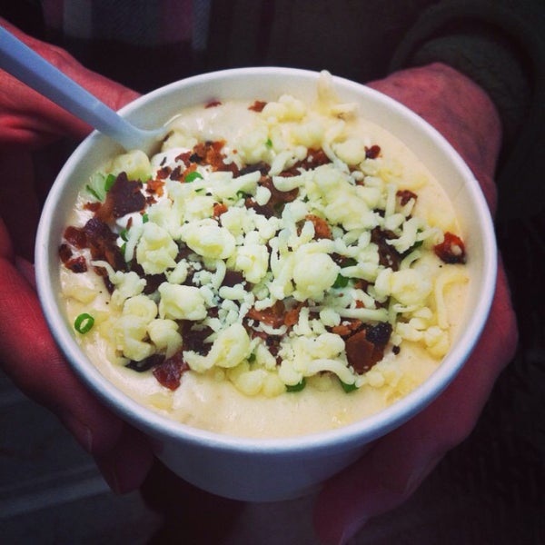 Gracie's Food Truck in Catskill