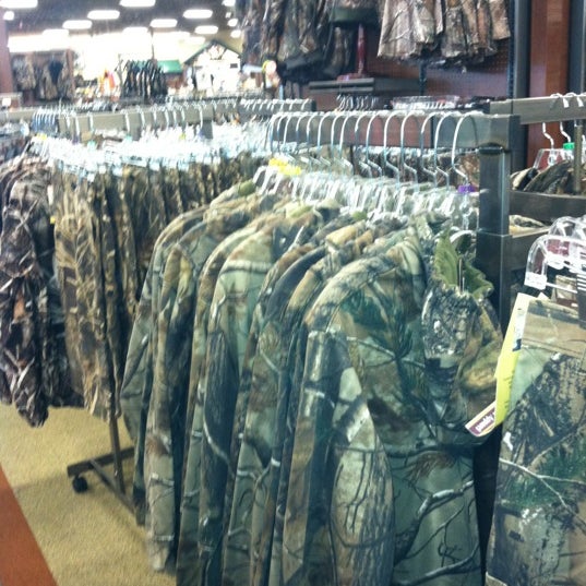 Gander Mountain - 16 tips from 865 visitors
