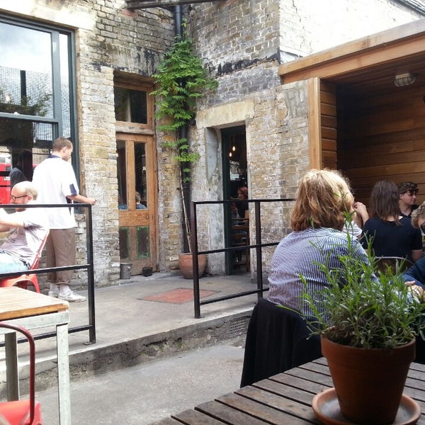 Well & Bucket Tower Hamlets Shoreditch, Greater London